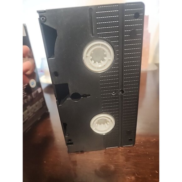 Smallville: Pilot Warner Bros Release Superman Rare TESTED (VHS 2002) HTF - Picture 8 of 13